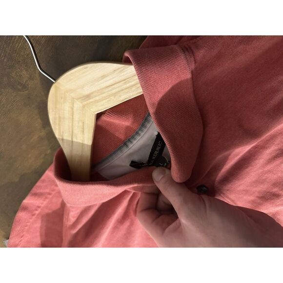 Banana Republic Men's Medium Short Sleeve Polo Peach Color - Picture 4 of 6